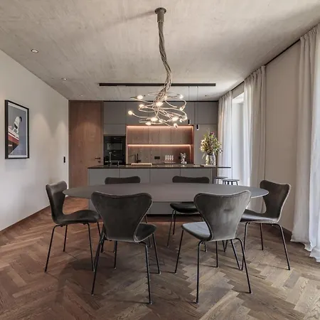 Meran Suites Nice Five Three Apartment